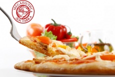 Вкусная пицца со скидкой 30% от службы доставки КРК «Мегаполис»!
