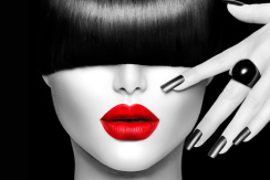 Студия красоты Наталии Солнцевой: скидка до 50% на парикмахерские услуги