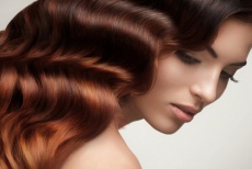 Скидка 75% на кератиновое биоламинирование волос со стрижкой и стайлингом в салоне-парикмахерской “Скарлетт”